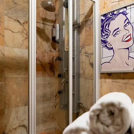 Pop-art, Junto A La Plaza Mayor, By My In *