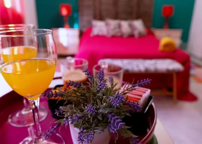 Pop-art, Junto A La Plaza Mayor, By My In Appartement *